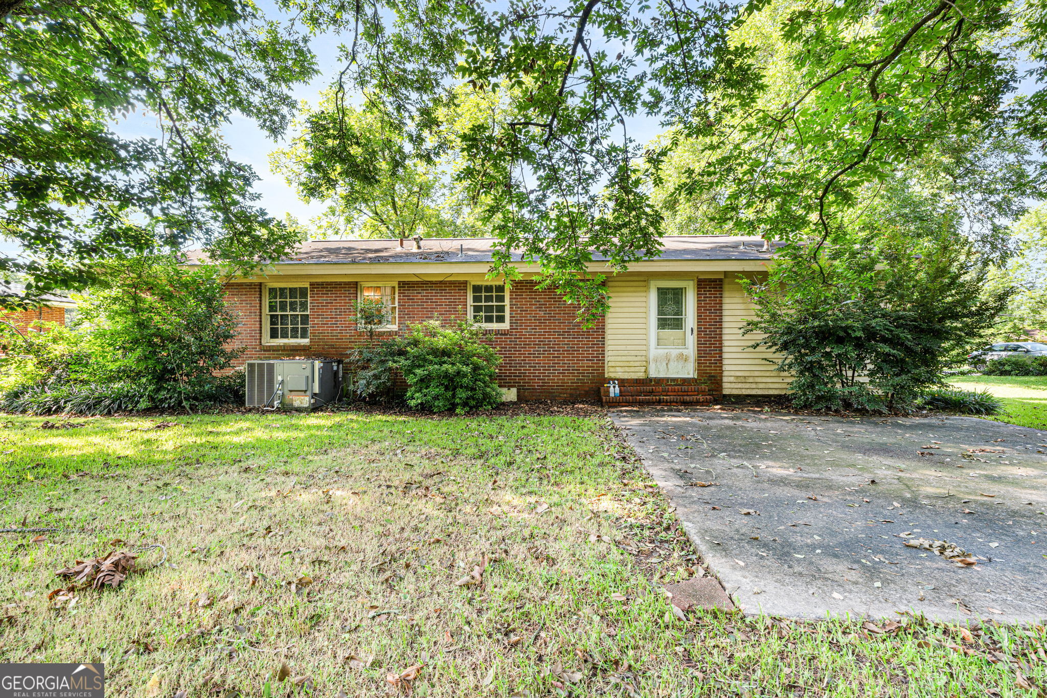 402 Schley Street Property Photo 14