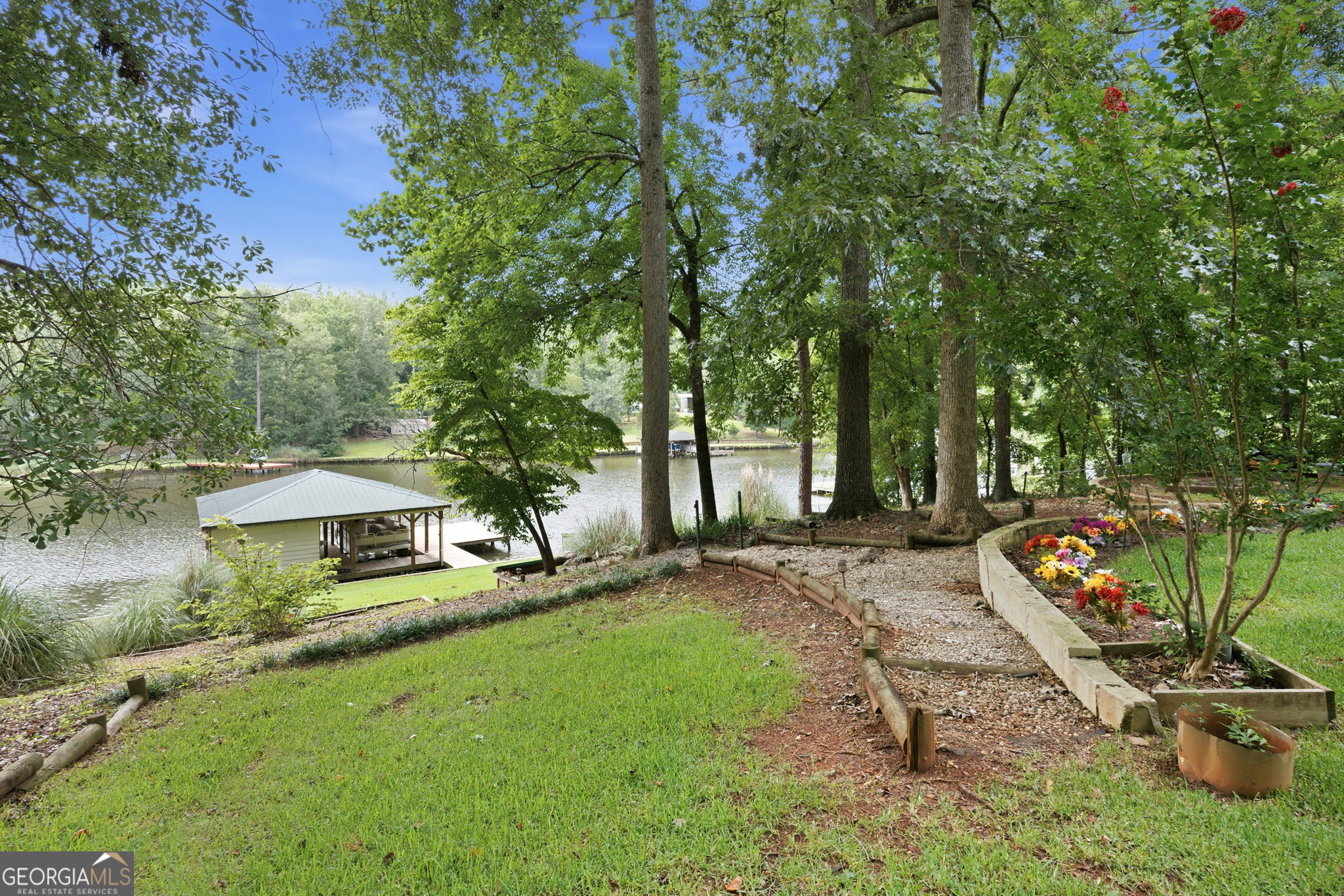 91 Lakeview Circle Property Photo 32