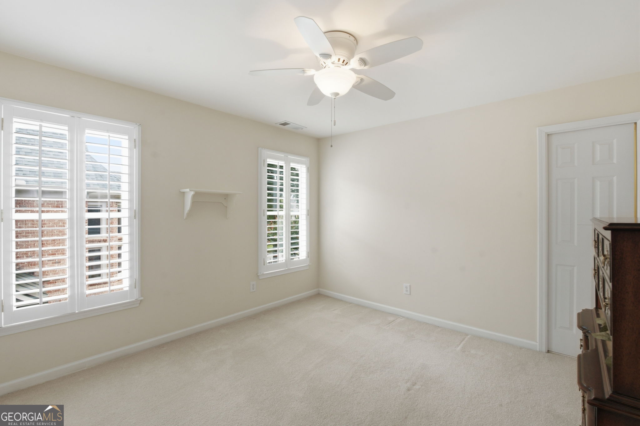 5305 Davenport Manor Property Photo 16