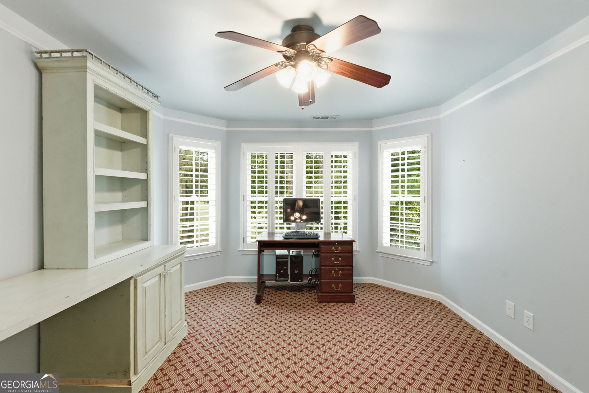 5305 Davenport Manor Property Photo 18