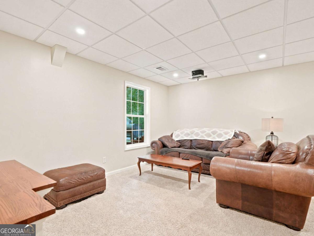 460 Kerry Drive Property Photo 29