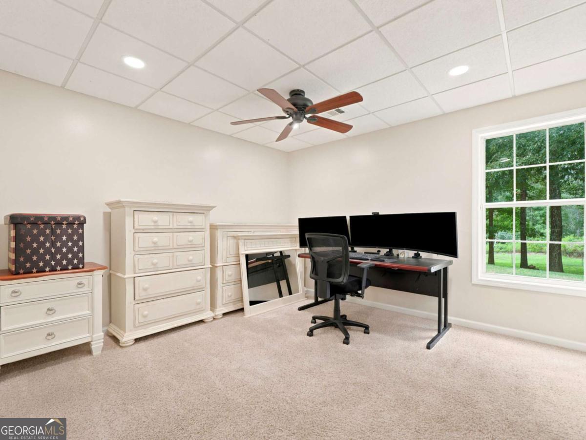 460 Kerry Drive Property Photo 34