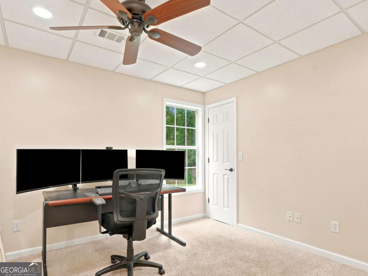 460 Kerry Drive Property Photo 35