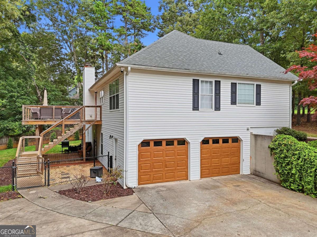 460 Kerry Drive Property Photo 46