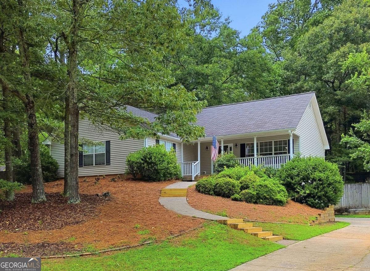 5295 Harris Creek Drive Property Photo 1