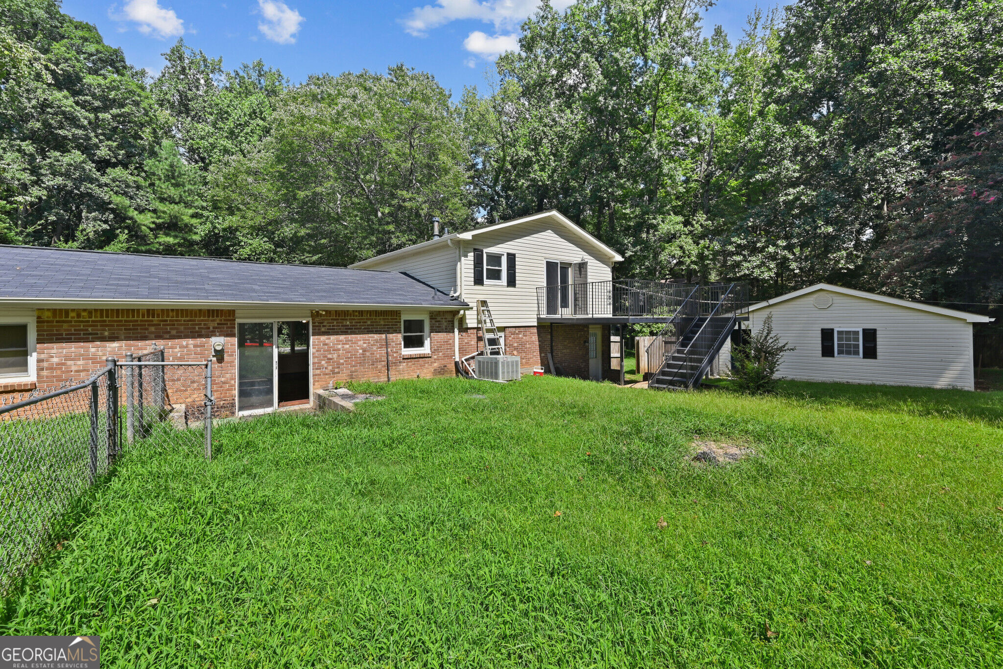 2933 E Howell Drive Property Photo 24