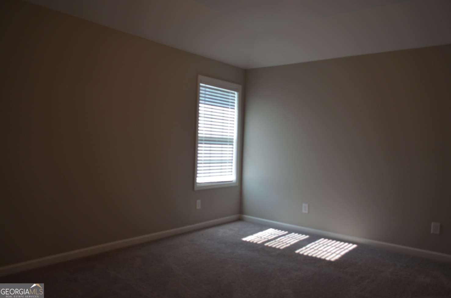 4351 Cornwall Drive Property Photo 17