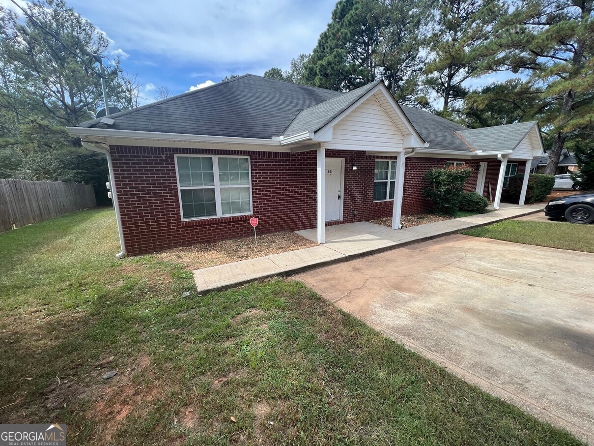 158 Elder Drive # A Property Photo 1