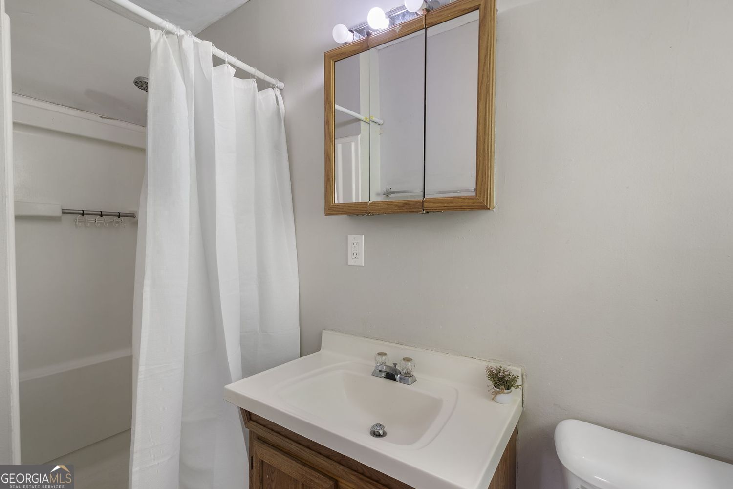 5525 Oak Grove Drive Property Photo 23