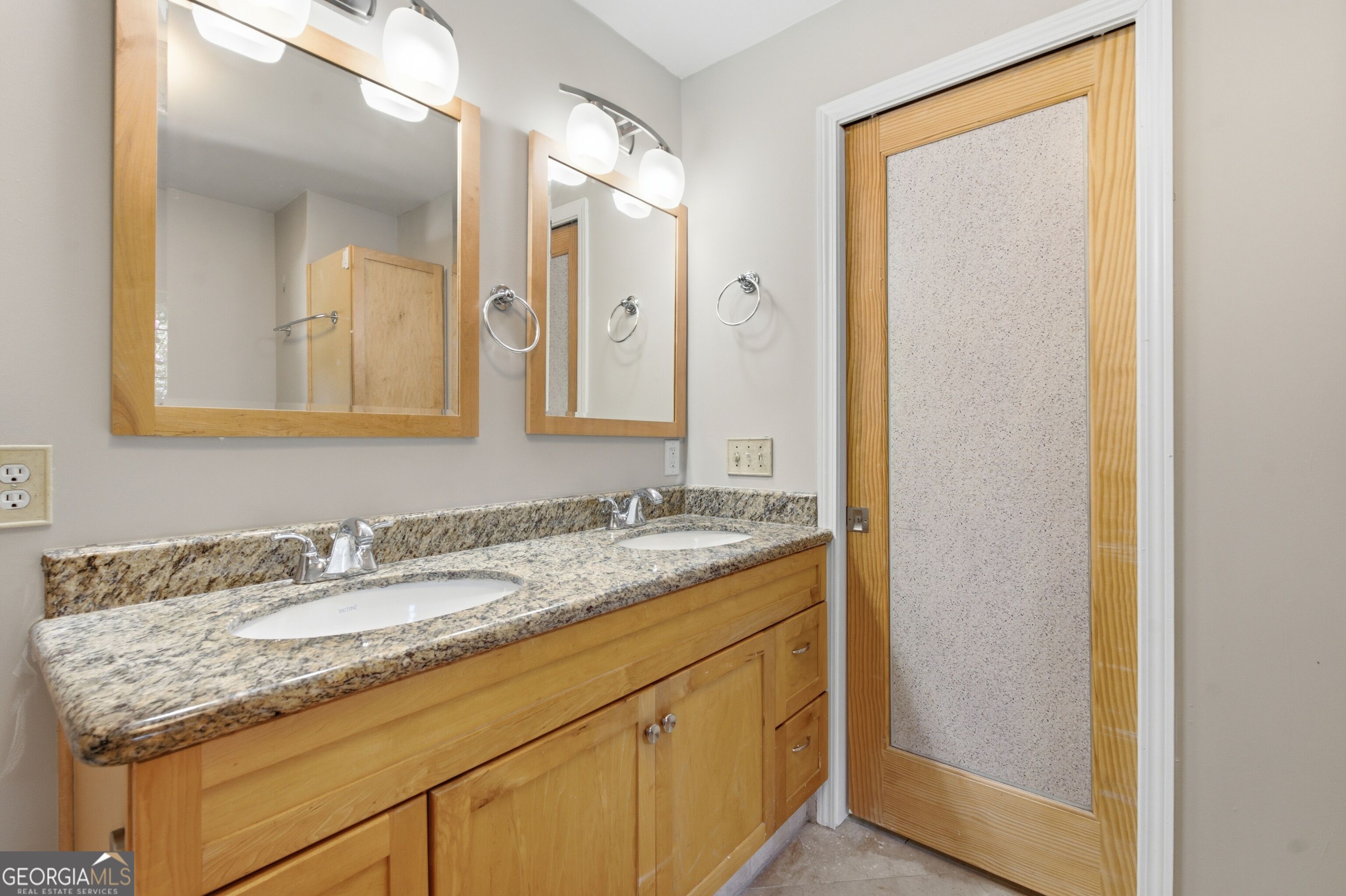 5157 Lakesprings Drive Property Photo 41