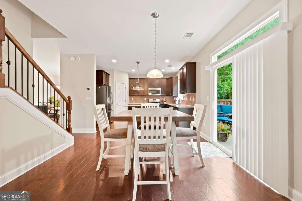 3965 Hemingway Drive Property Photo 12