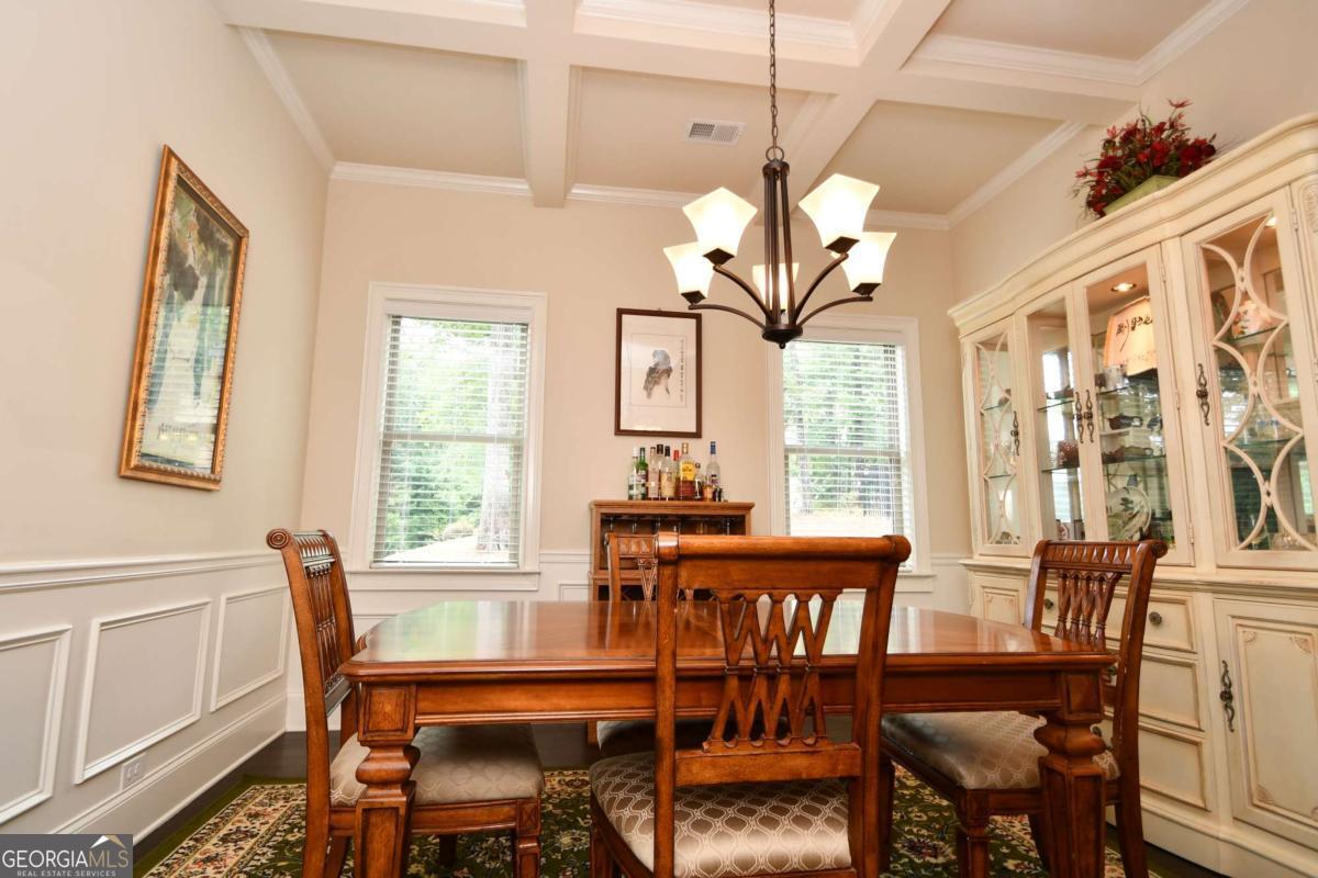 1140 Riverhill Drive Property Photo 20