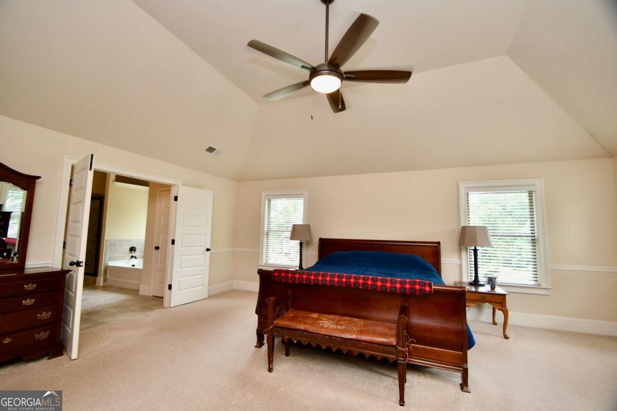 1140 Riverhill Drive Property Photo 28
