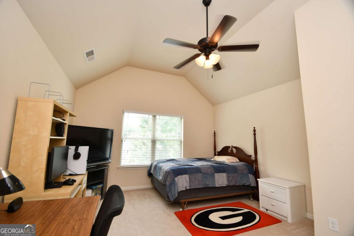 1140 Riverhill Drive Property Photo 39