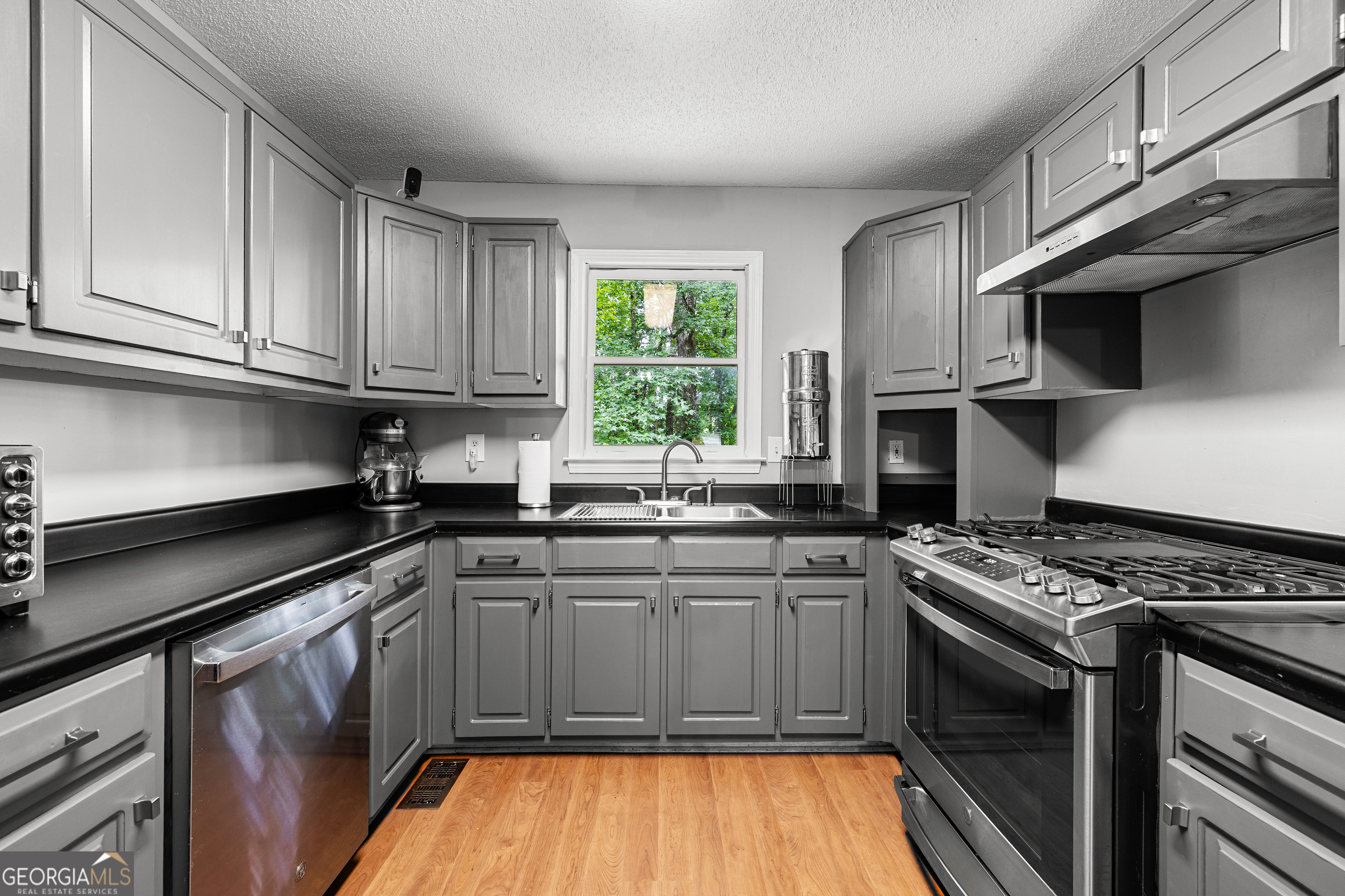 148 Springfield Drive Property Photo 18
