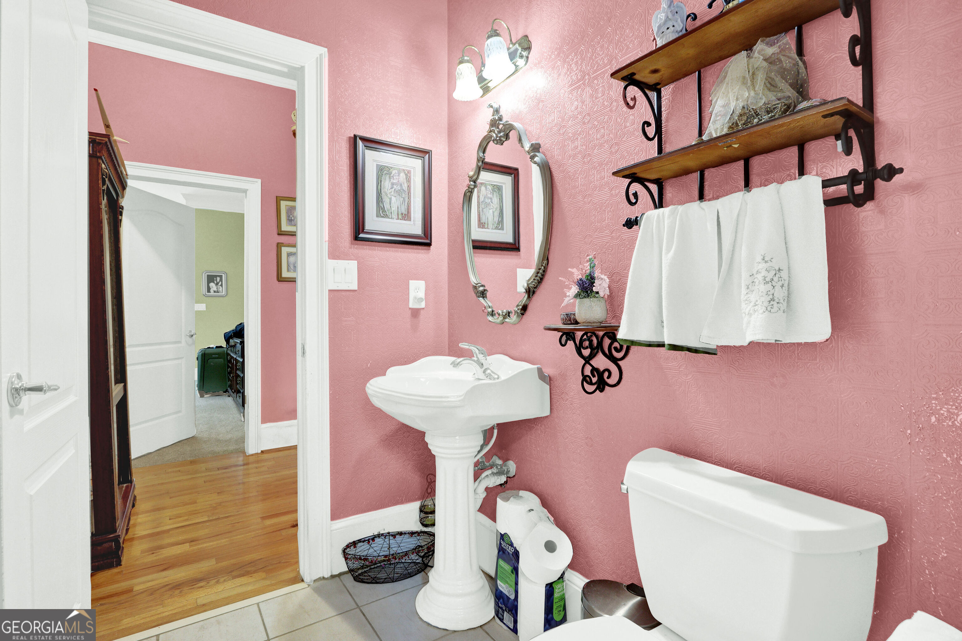 2195 Misty Oaks Drive Property Photo 10