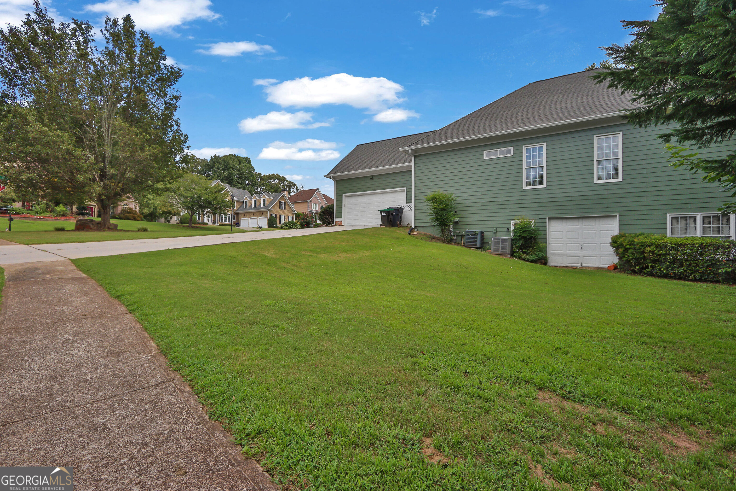 2195 Misty Oaks Drive Property Photo 26