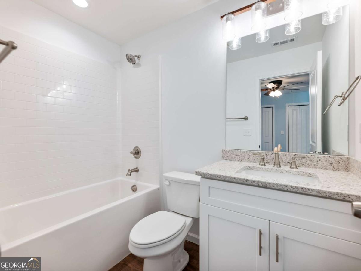 8083 Beachwood Drive Property Photo 19