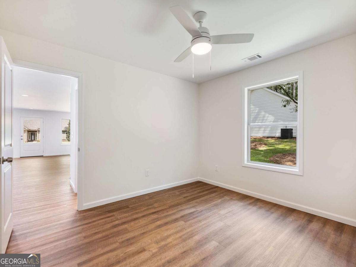 8083 Beachwood Drive Property Photo 21