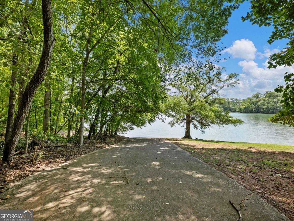 8083 Beachwood Drive Property Photo 44