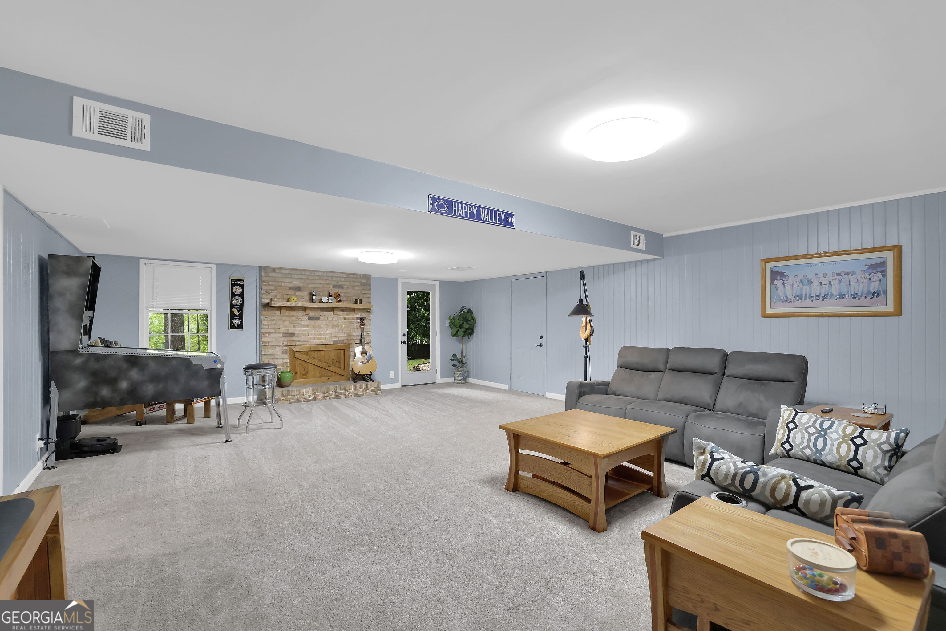 625 Meuse Way Property Photo 32