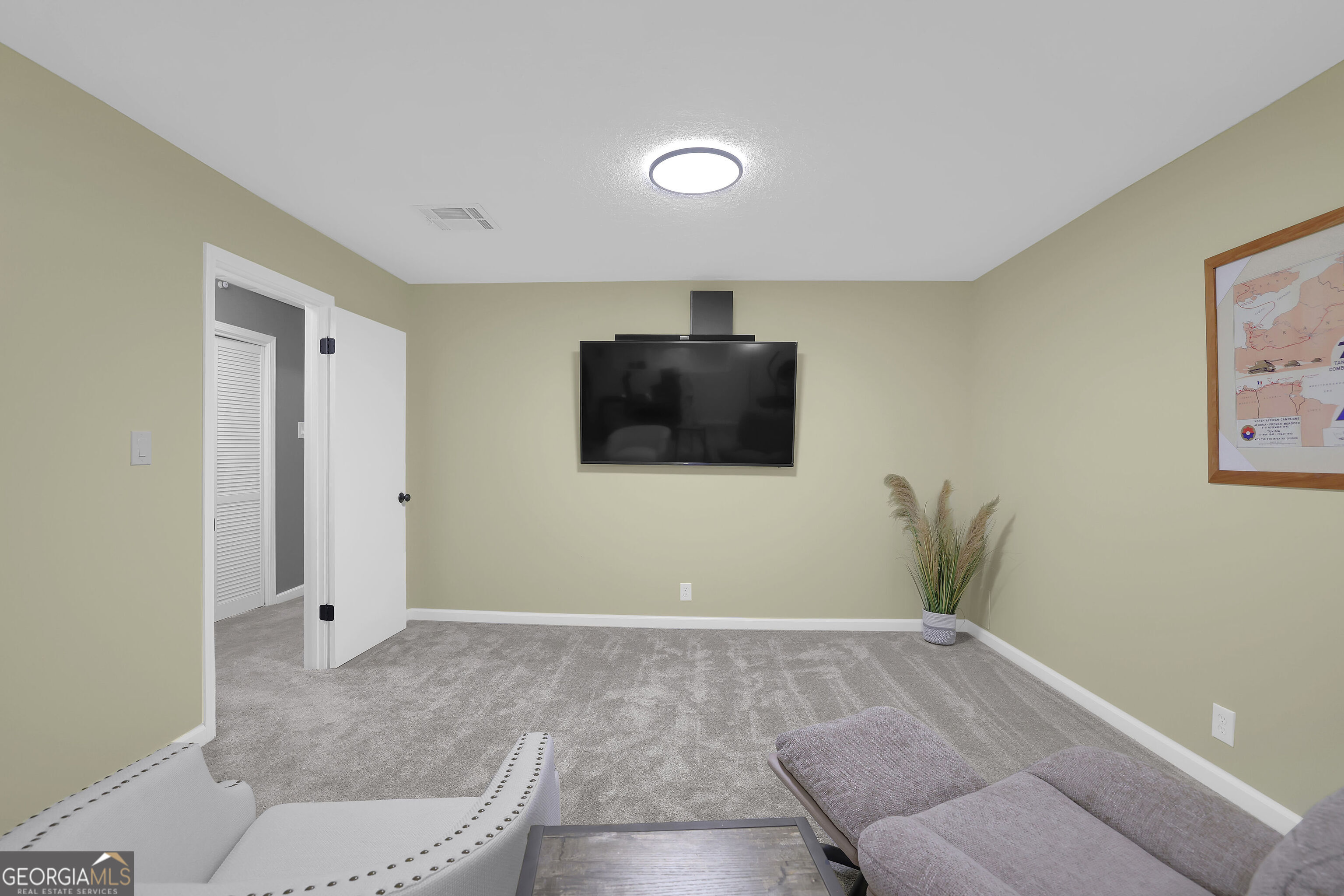 625 Meuse Way Property Photo 36