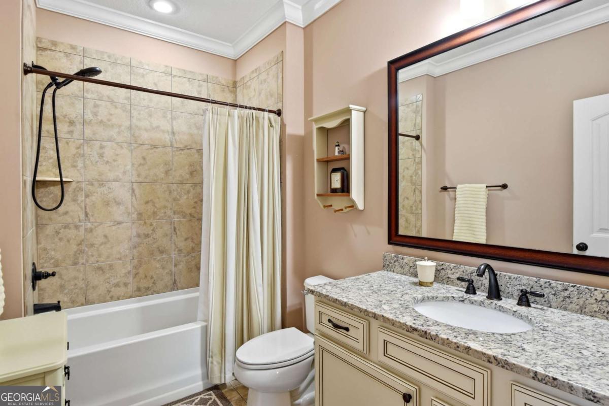 1801 Mariners Circle Property Photo 9