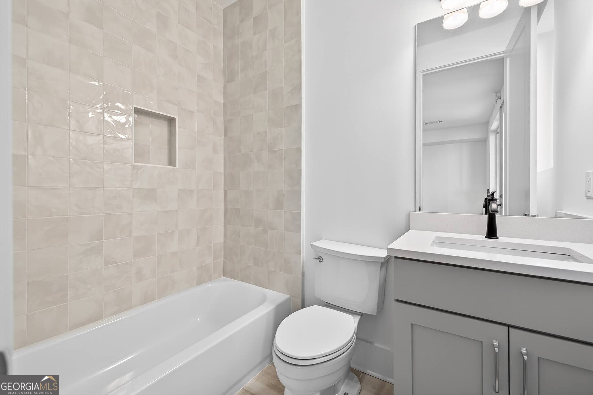 424 Cedar Dust Drive Property Photo 11
