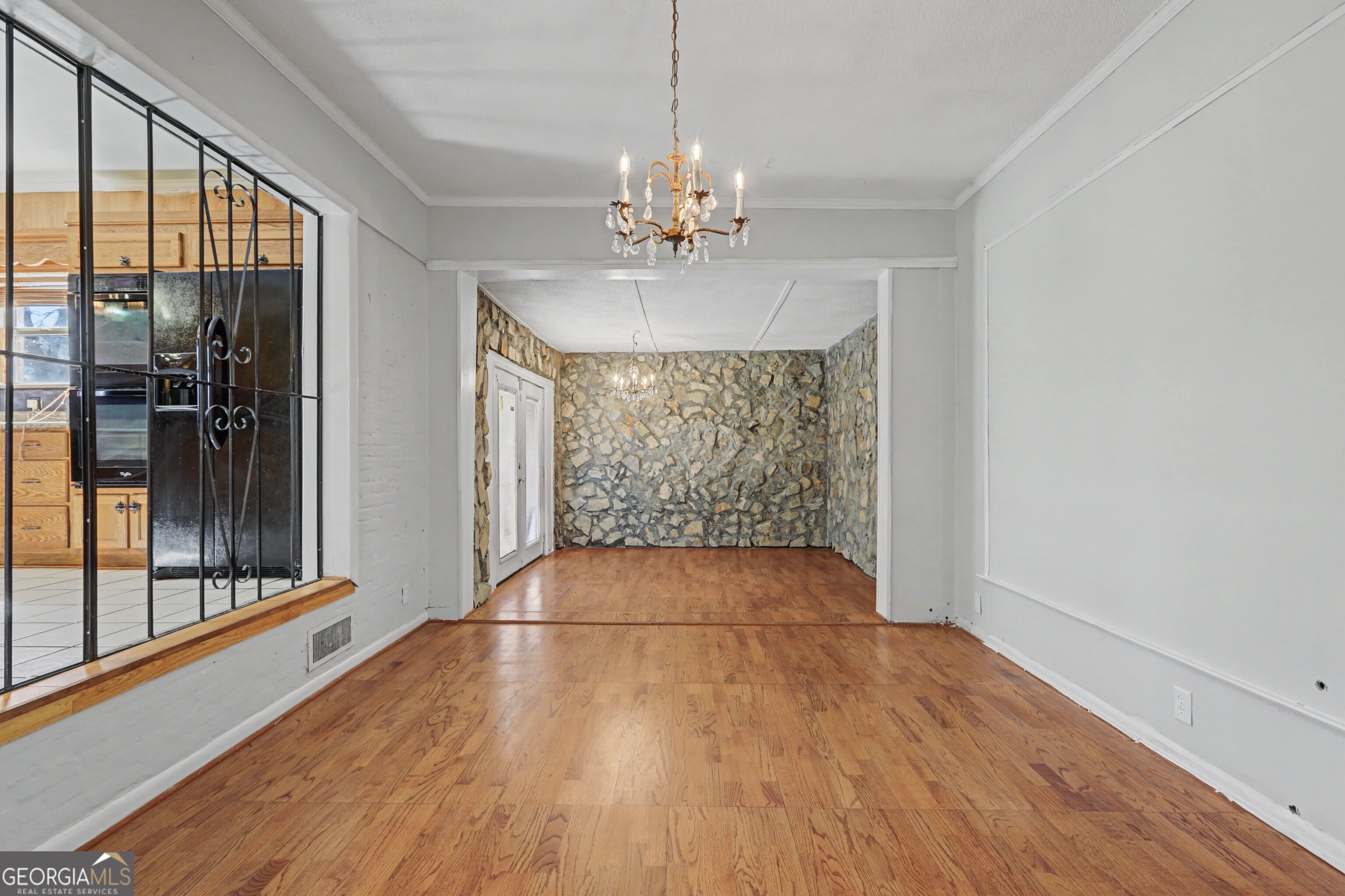 1708 Armory Drive Property Photo 10
