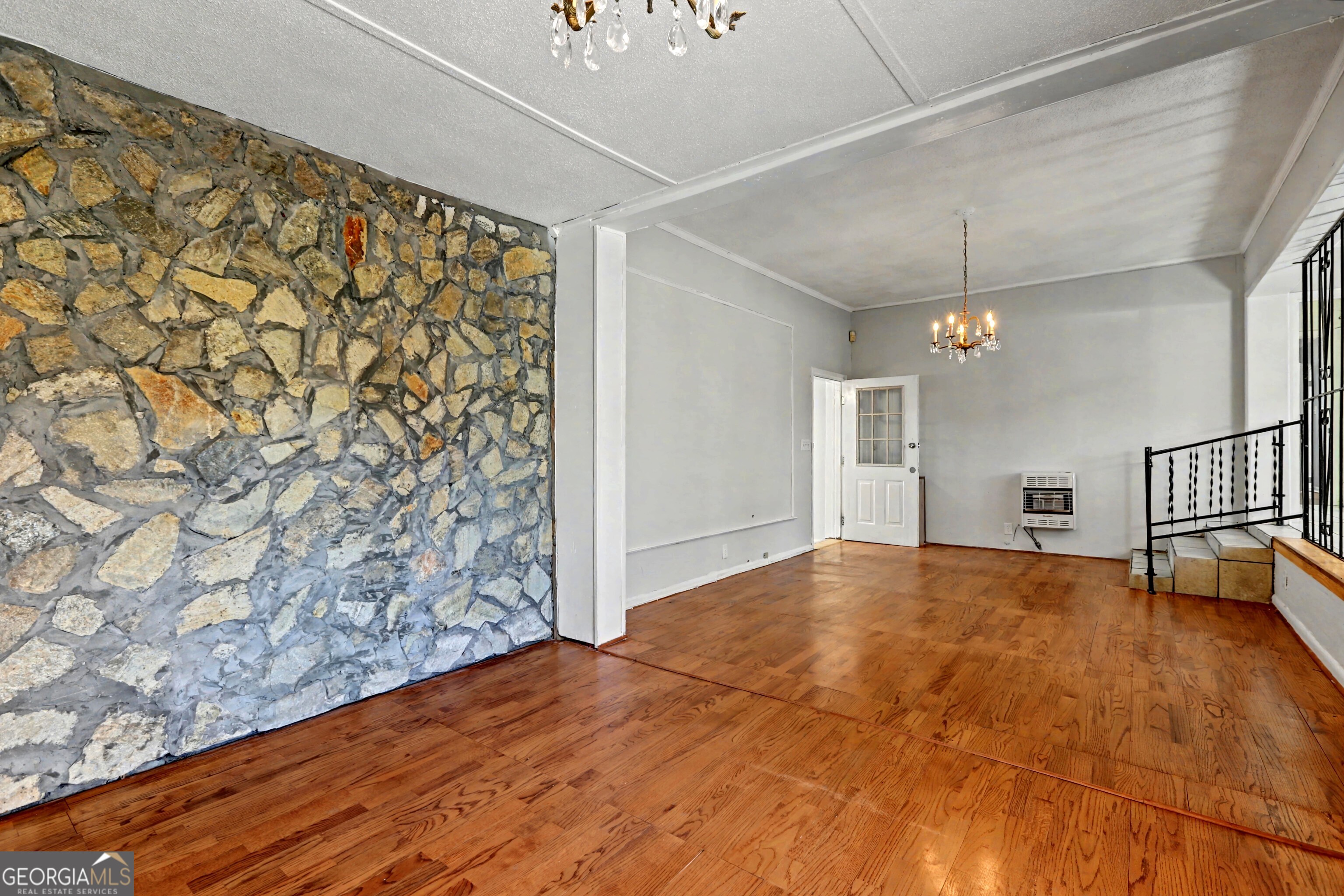 1708 Armory Drive Property Photo 12