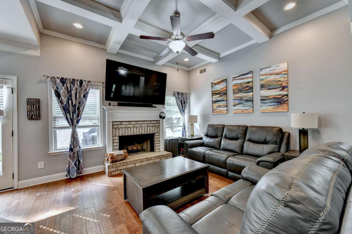 4331 Highland Gate Parkway Property Photo 9
