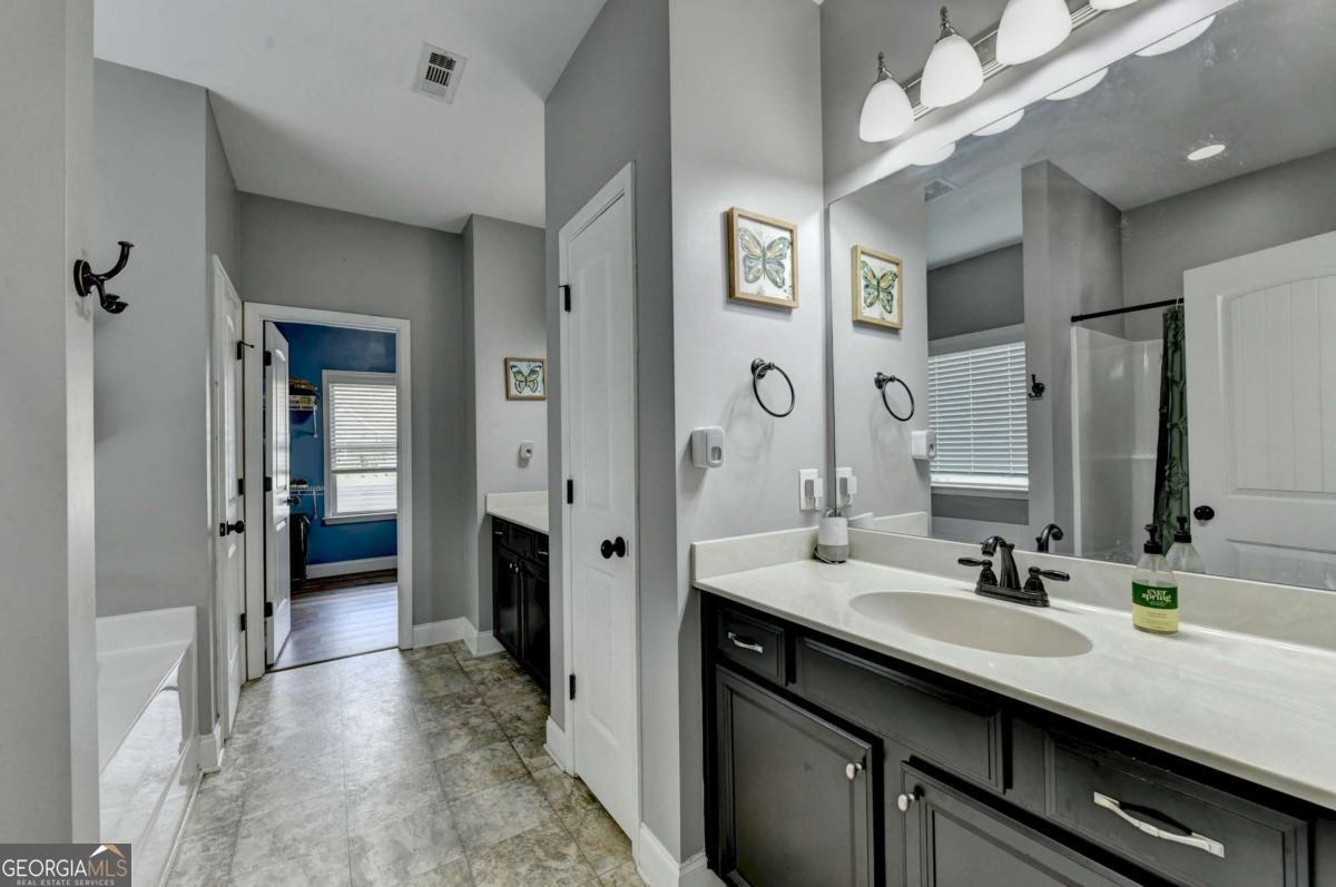 4331 Highland Gate Parkway Property Photo 31