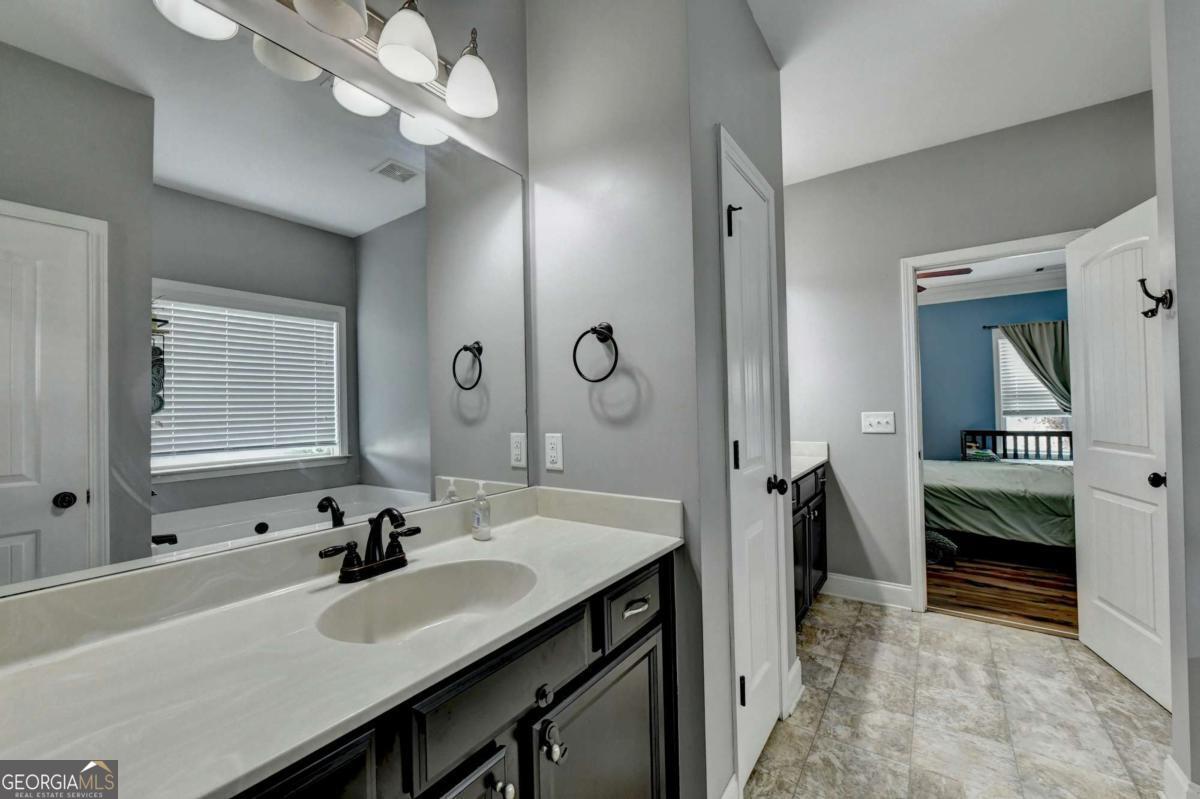 4331 Highland Gate Parkway Property Photo 33