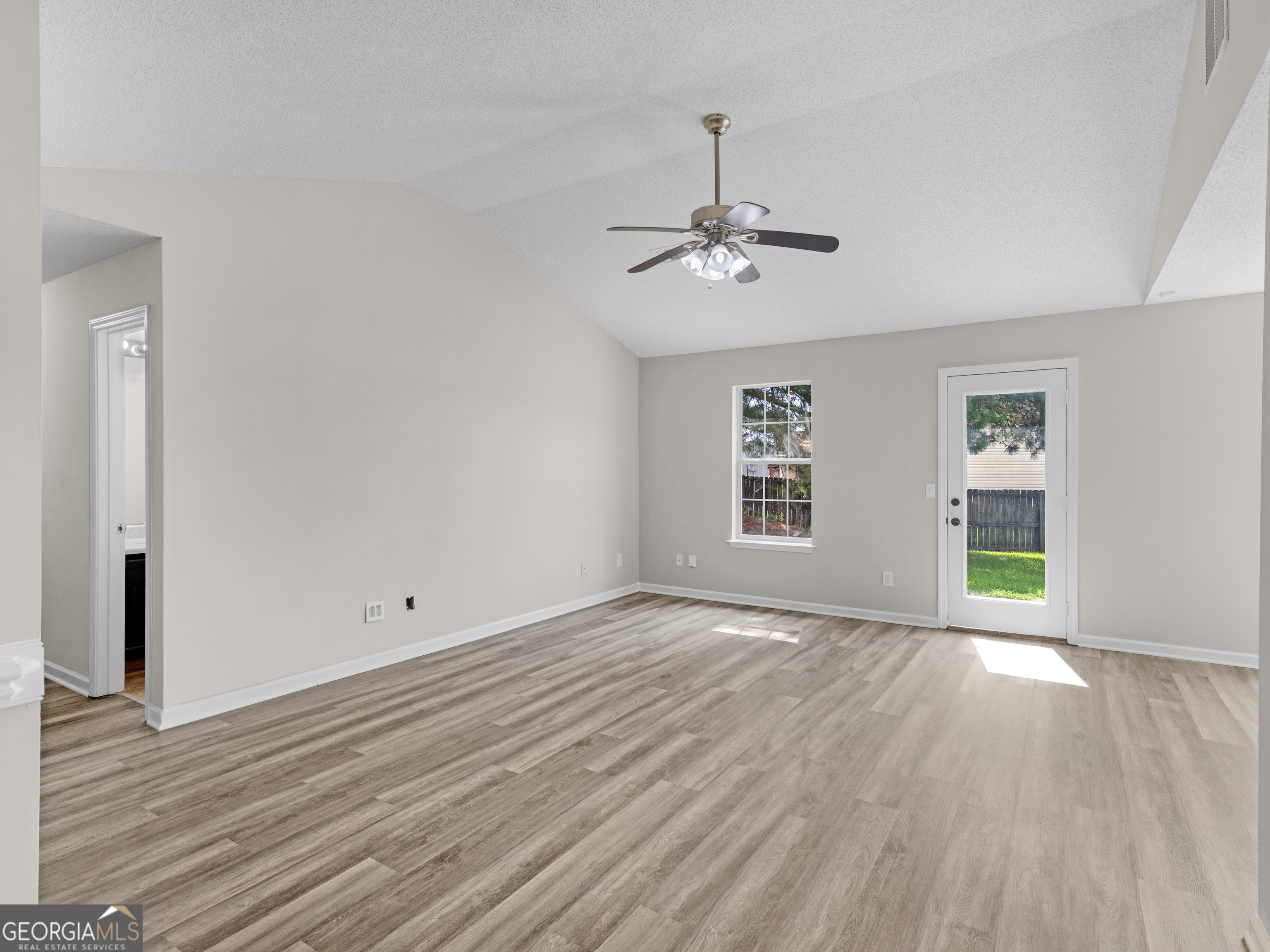 360 Regal Road Property Photo 4