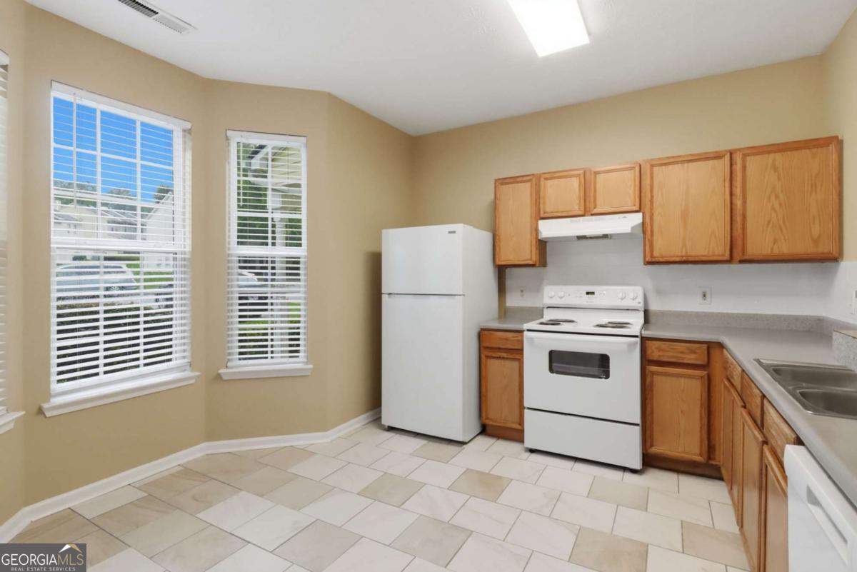 1708 Camden Forrest Trail Property Photo 4