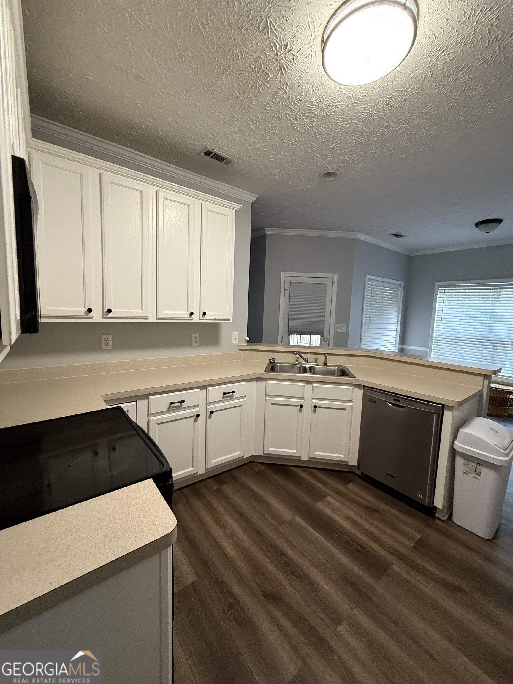158 River Park Circle Property Photo 7