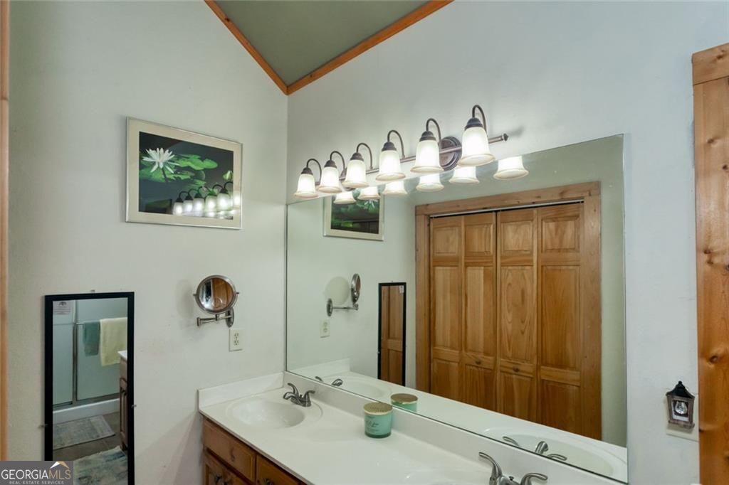 925 Zeppelin Strasse Property Photo 19