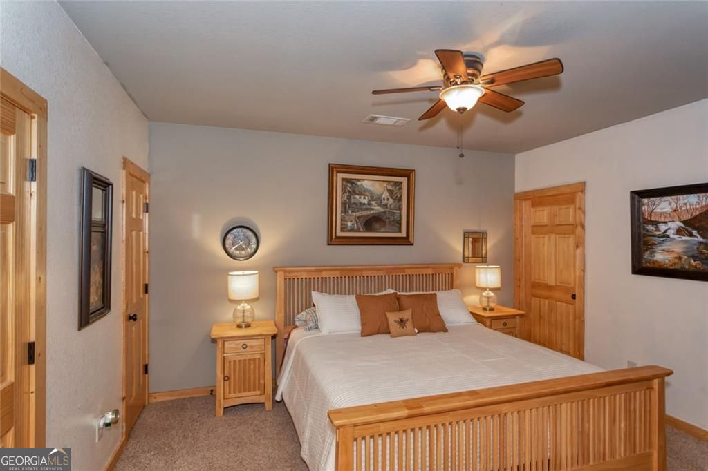 925 Zeppelin Strasse Property Photo 29