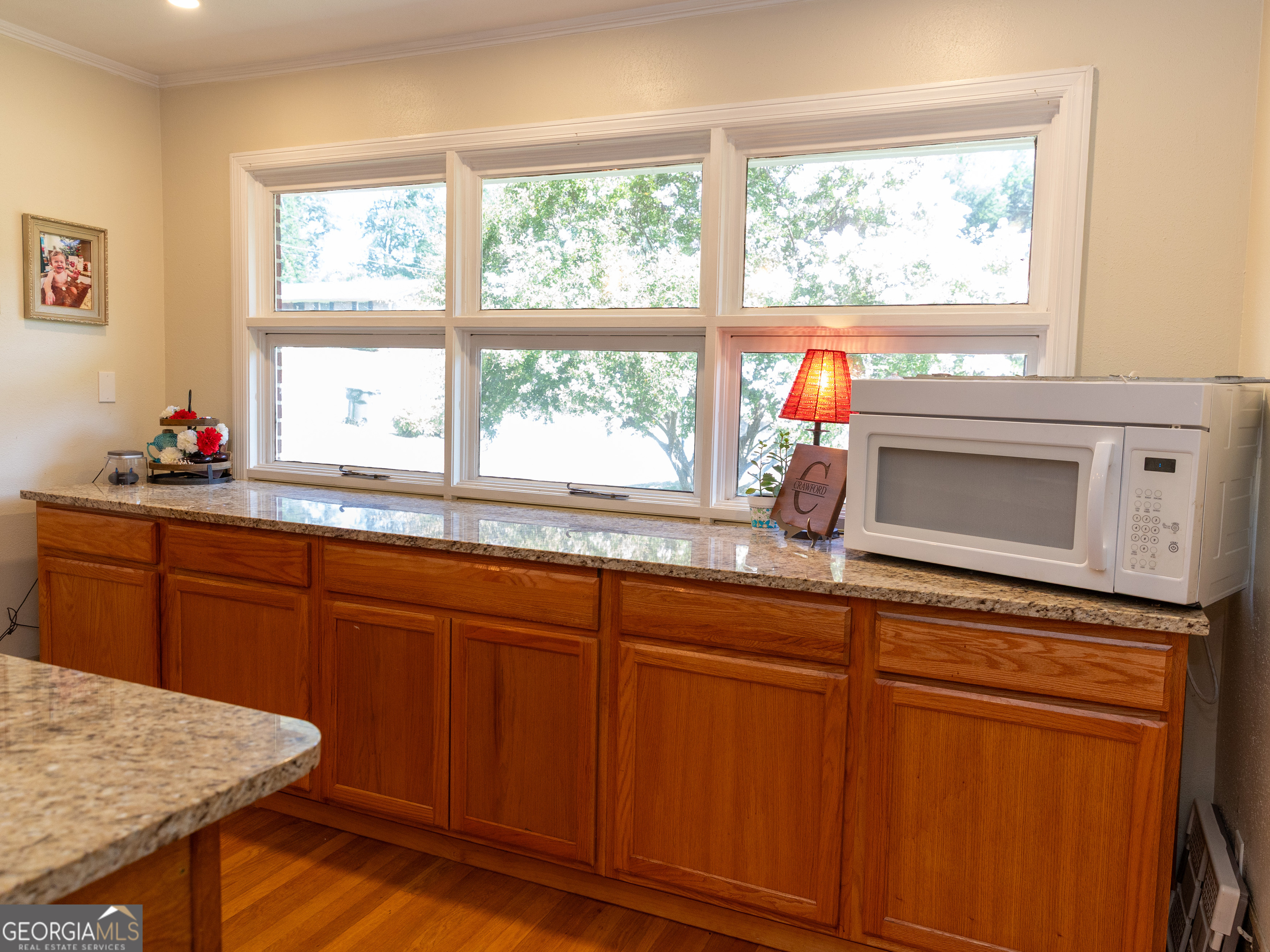 403 Ridgecrest Drive Property Photo 6