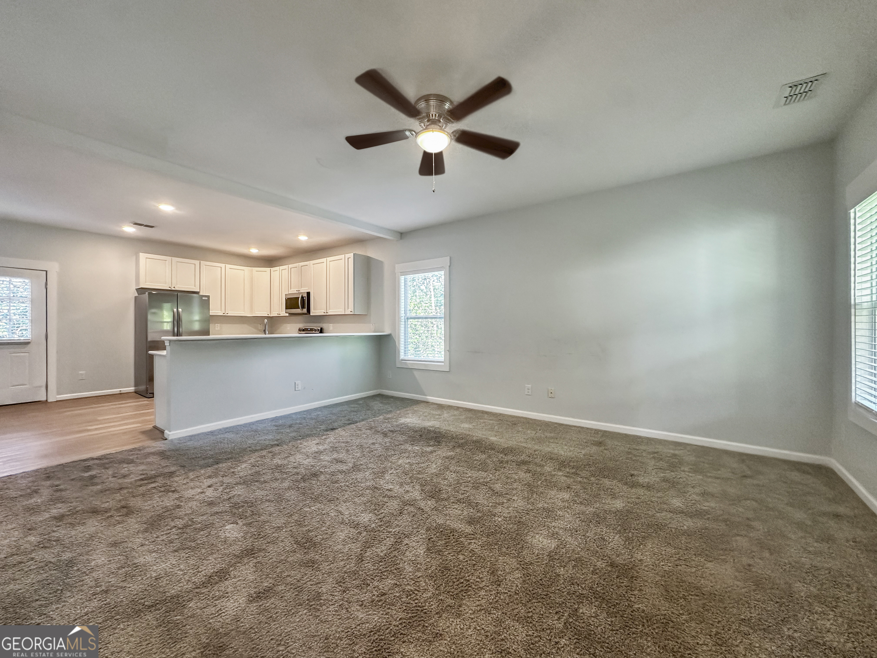3618 Griffin Drive Property Photo 3