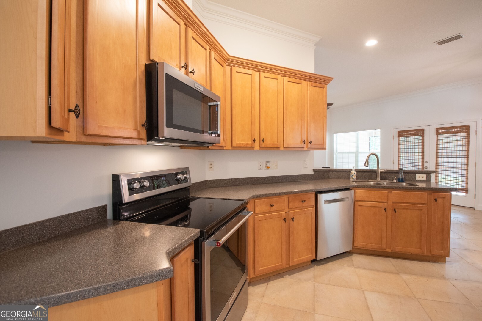 141 Heron Court Property Photo 8