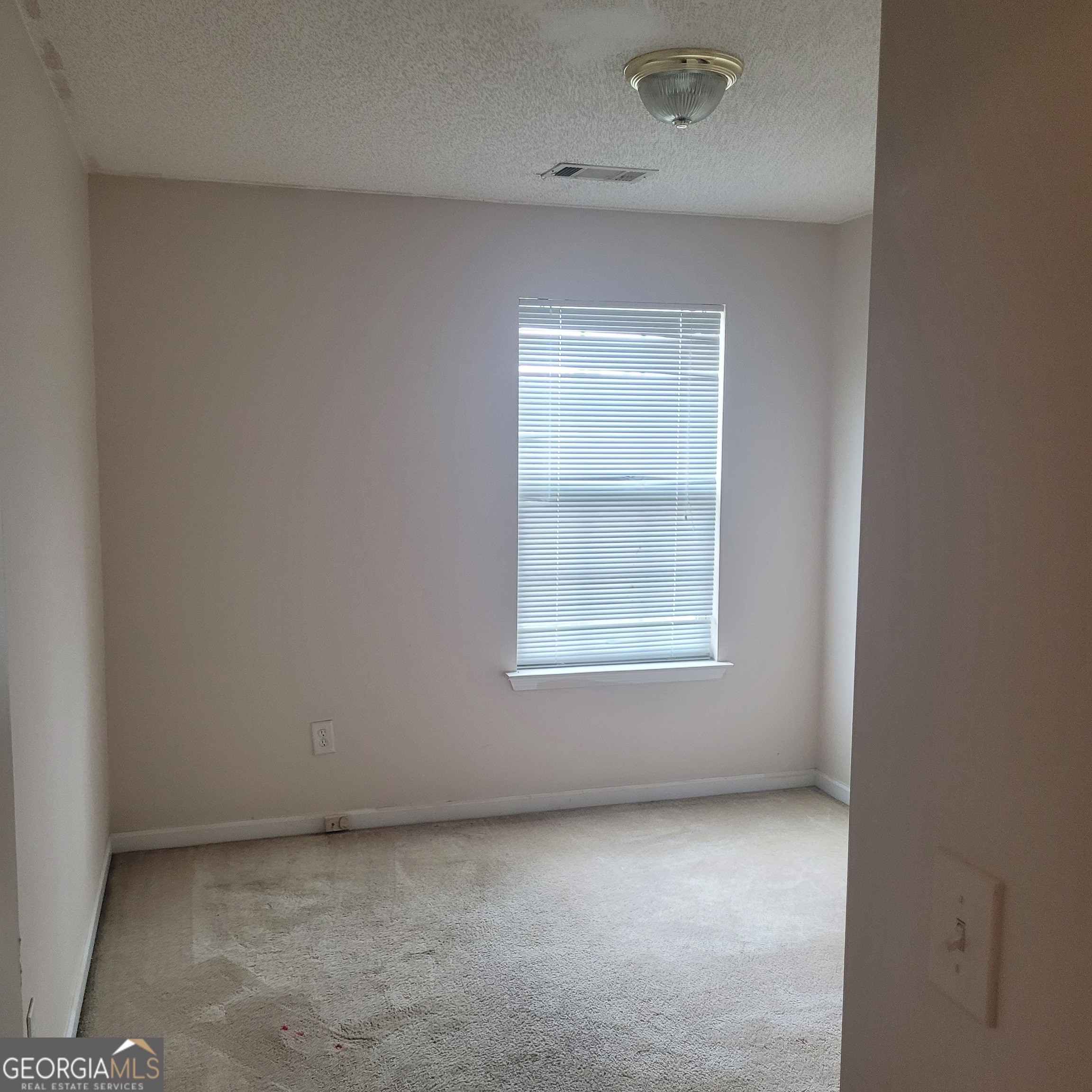 7250 Alicias Way Property Photo 2