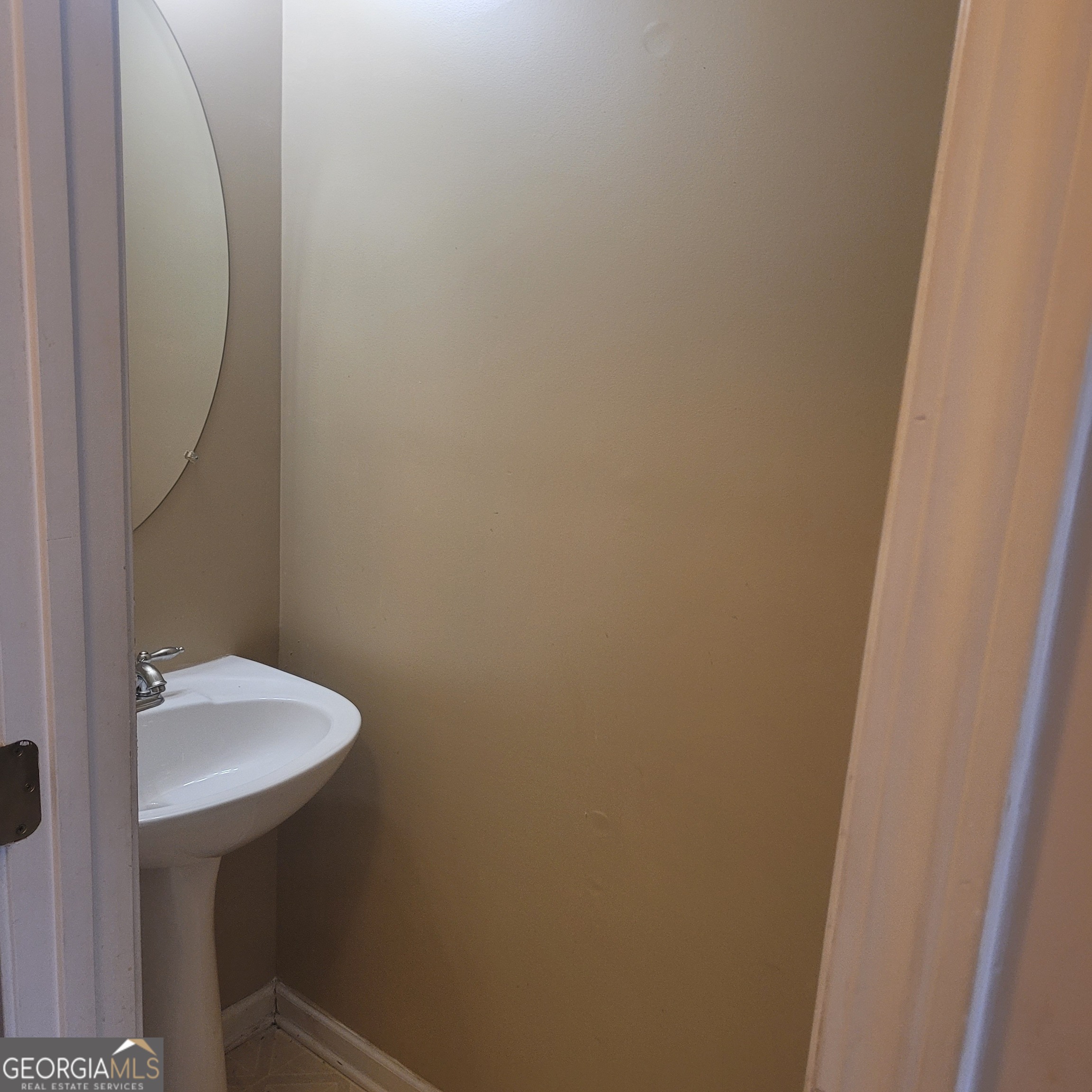 7250 Alicias Way Property Photo 3