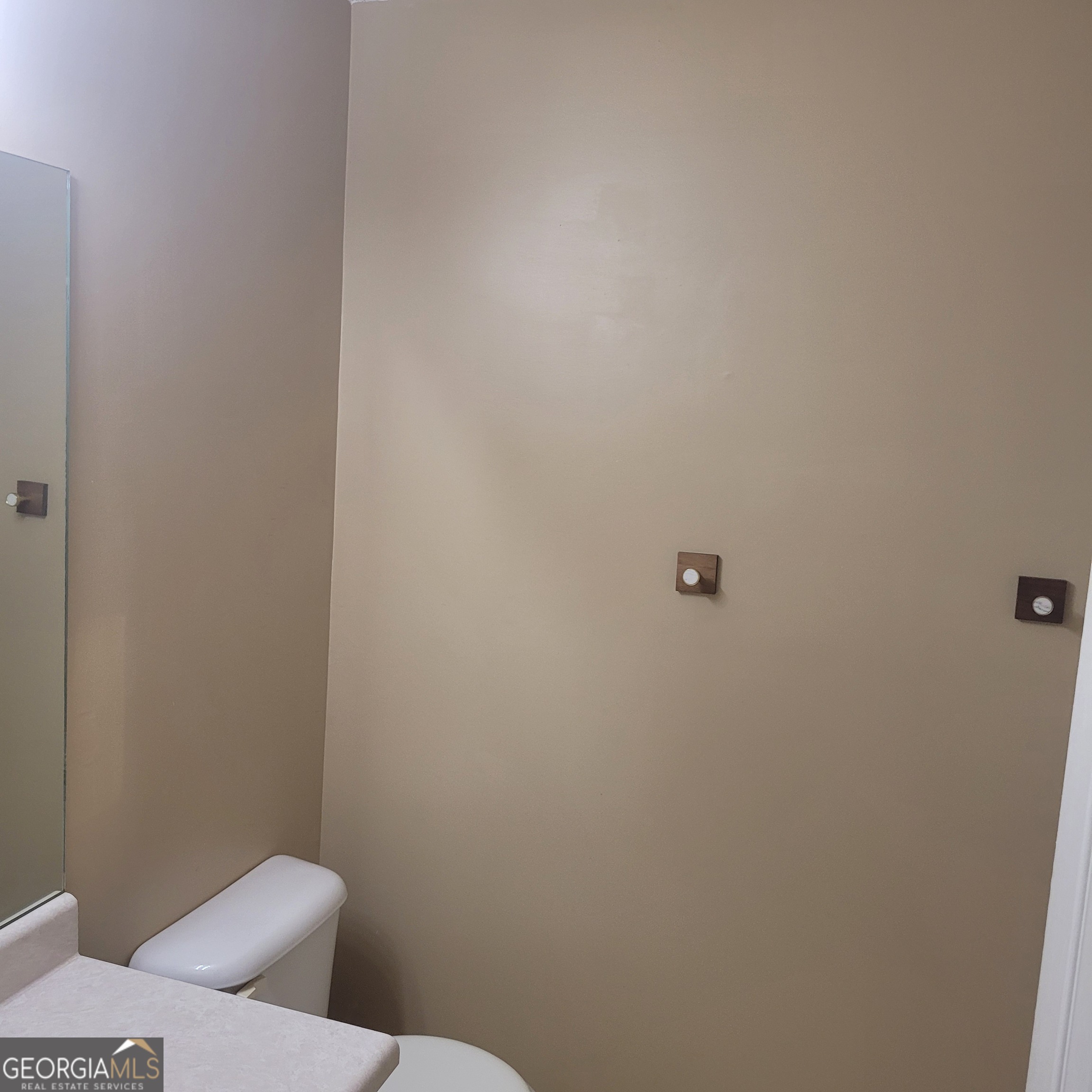 7250 Alicias Way Property Photo 11