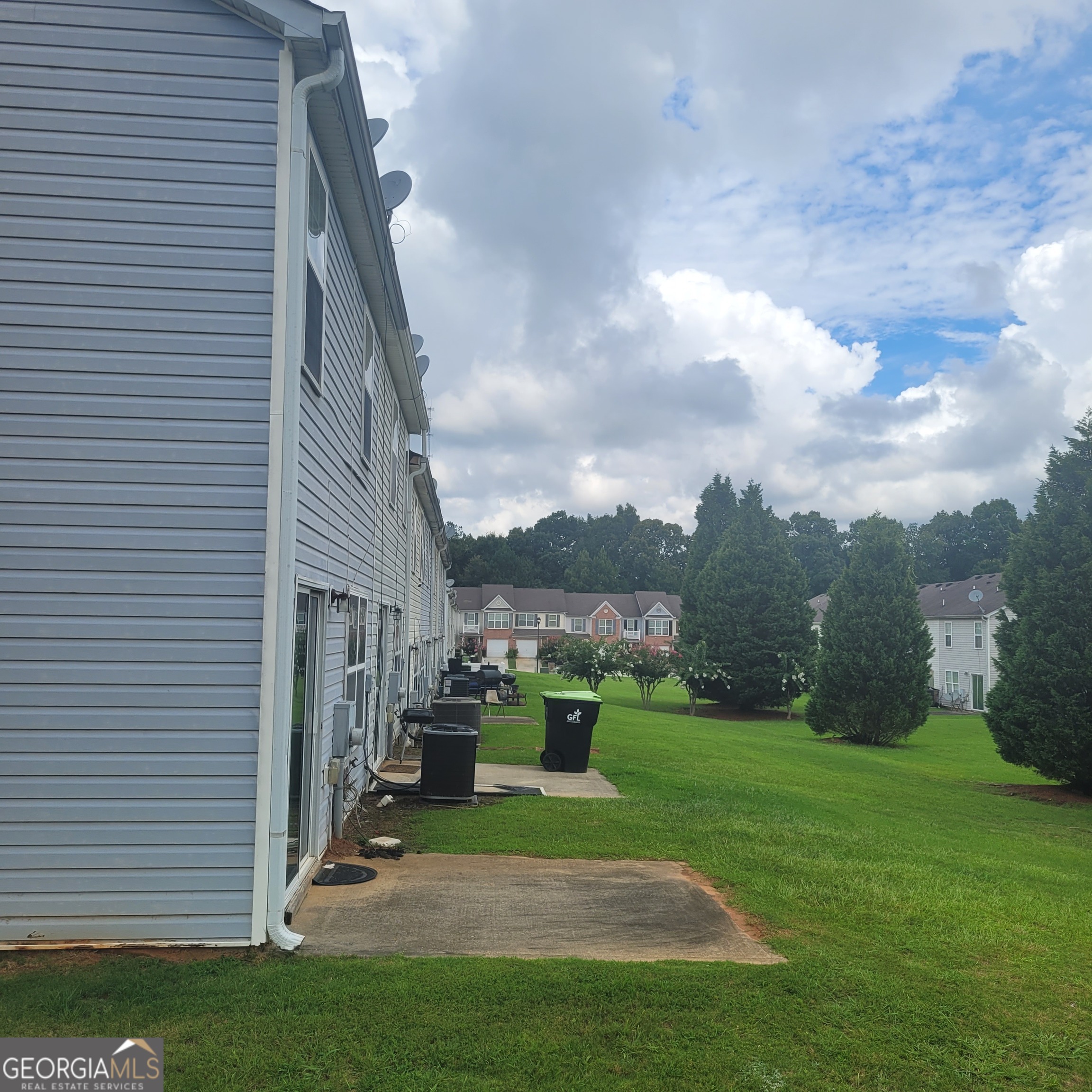 7250 Alicias Way Property Photo 13
