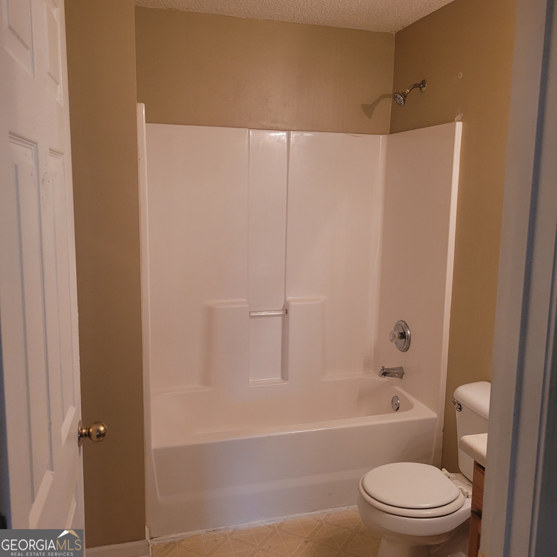 7250 Alicias Way Property Photo 14