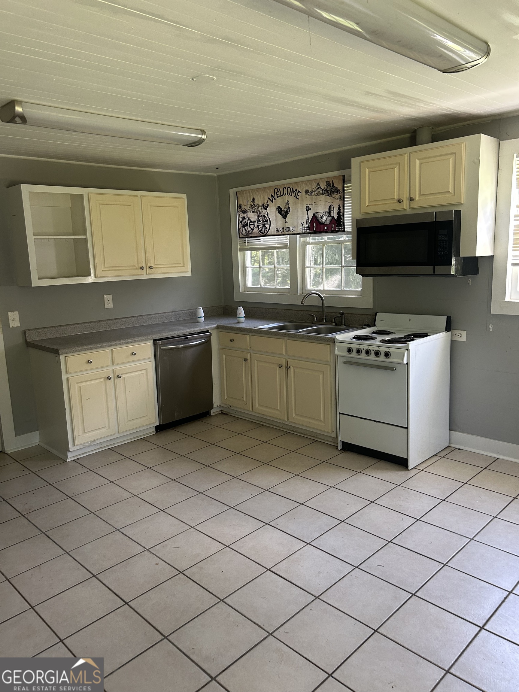 134 Mauldin Road Property Photo 15
