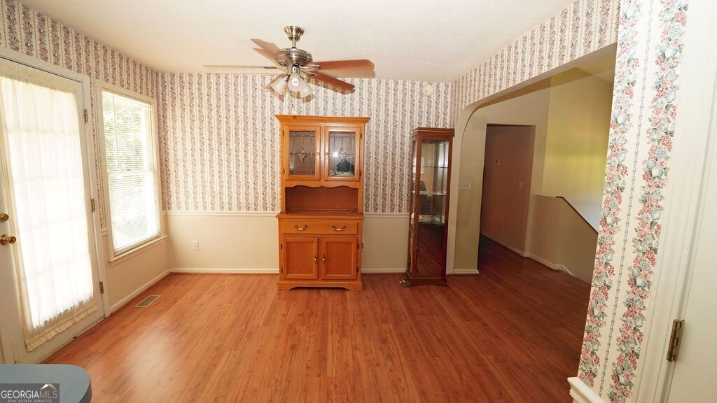 18 Azalea Drive Se Property Photo 6