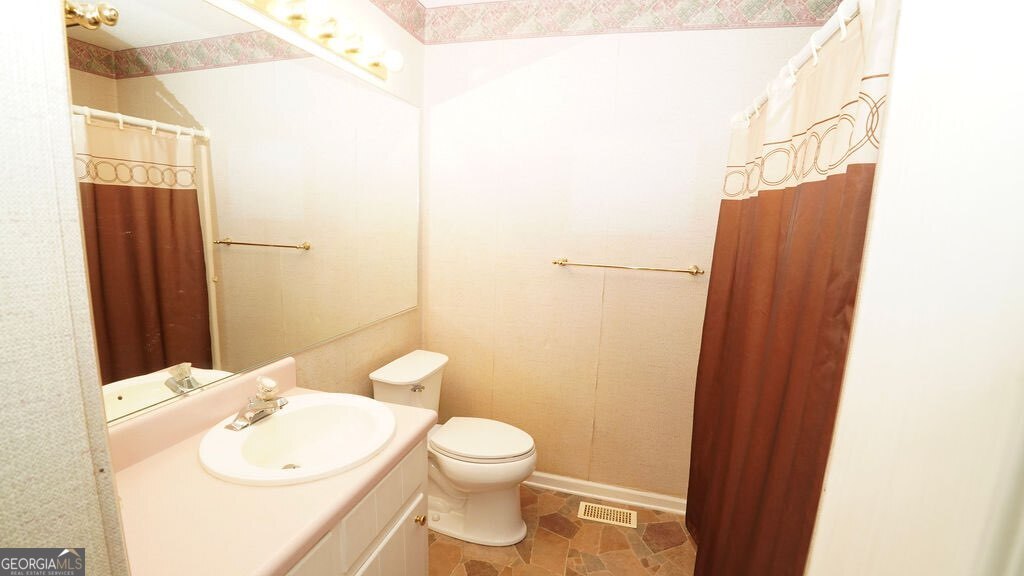 18 Azalea Drive Se Property Photo 7