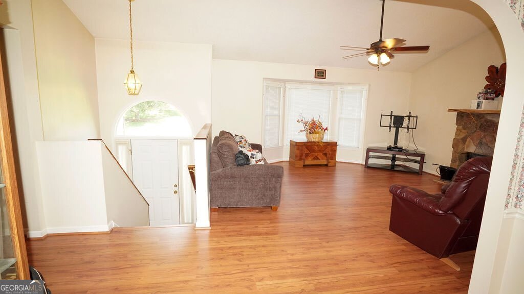 18 Azalea Drive Se Property Photo 17